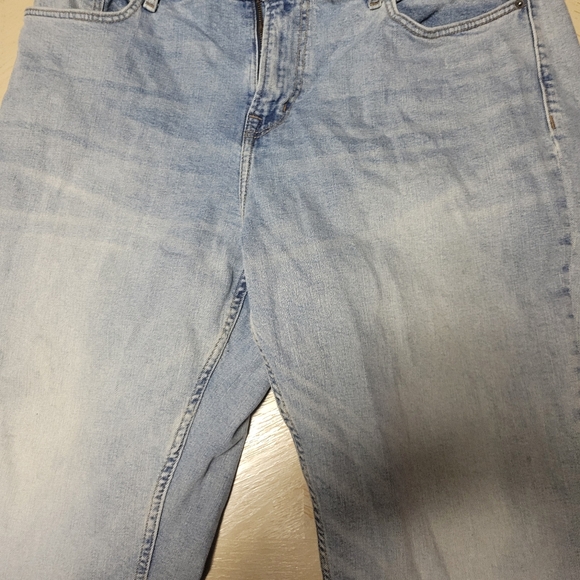 Jeans - Picture 4 of 4